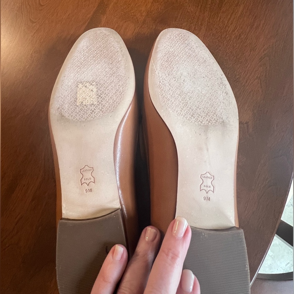 Tory Burch Mini Benton Charm Loafer with Gold Chain Detail - Picture 3 of 15